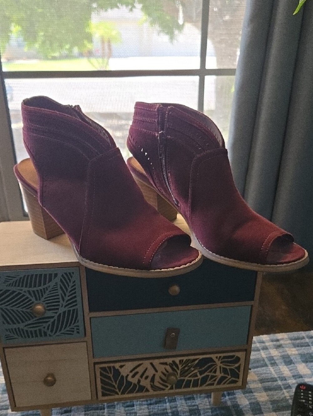 Sonoma Open-Toe Suede Mules in Burgundy